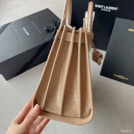 JOUR DE YSL SAC BABY 0508
